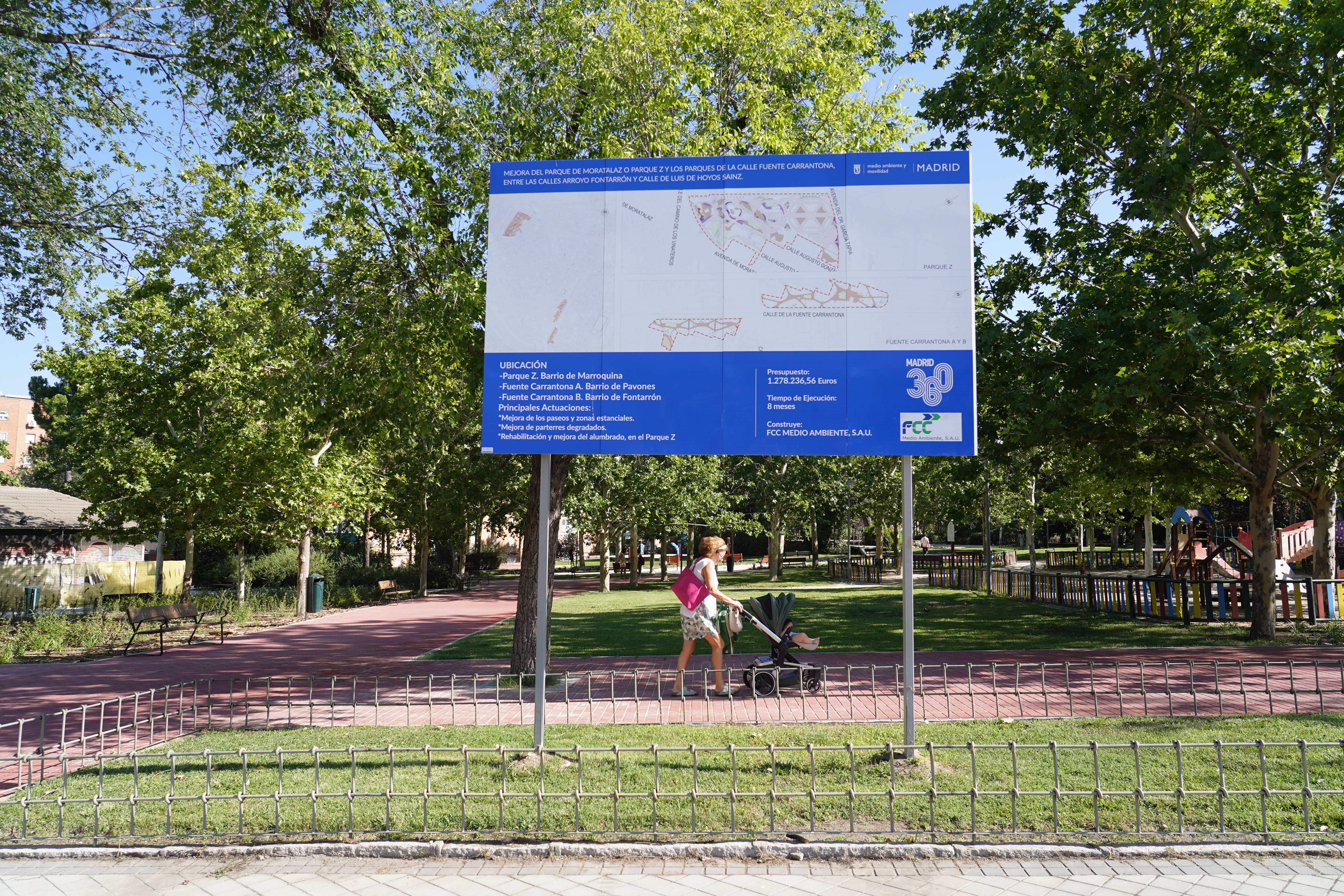 Cartel informativo de las obras de mejora en el Parque Z de Moratalaz